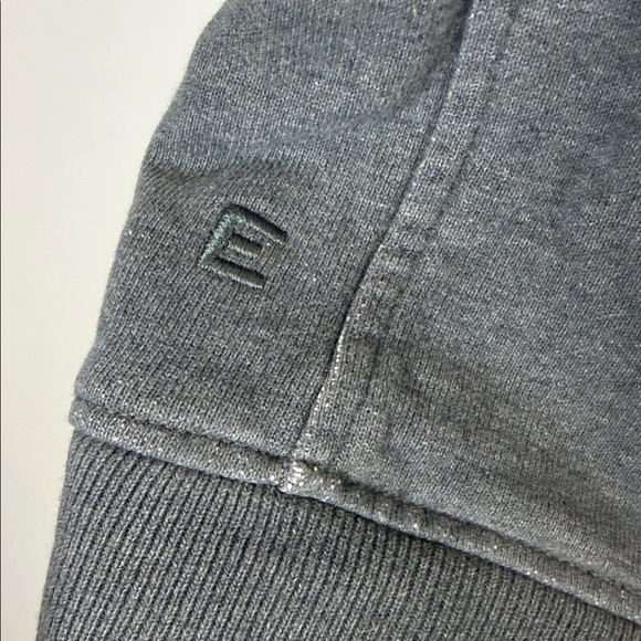Everlane Organic Cotton Gray Sweatshirt Size Medium - Picture 4 of 9